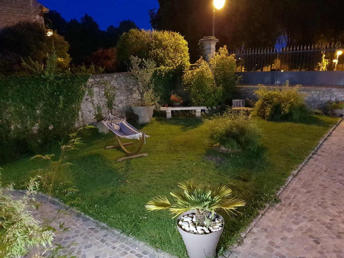 Le Gîte Senlisien Senlis  Exterior foto